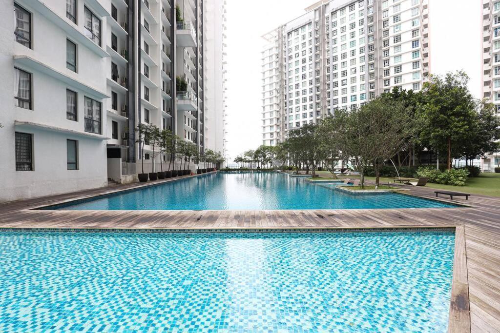 Solstice Duplex Cyberjaya By Ec Lejlighed Eksteriør billede
